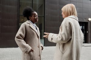 listening bahasa inggris