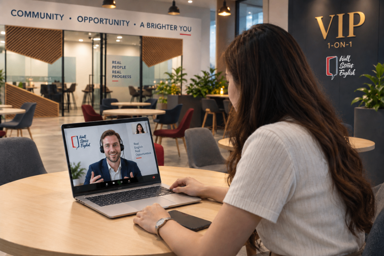 Member belajar online dengan Wall Street English VIP
