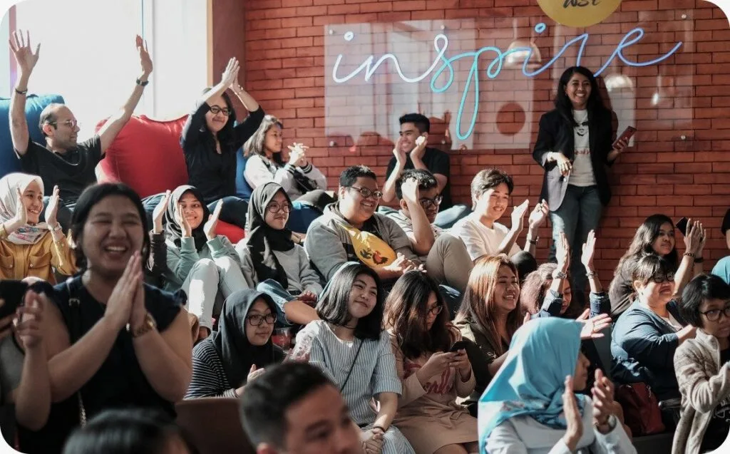 Momen komunitas Wall Street English 1
